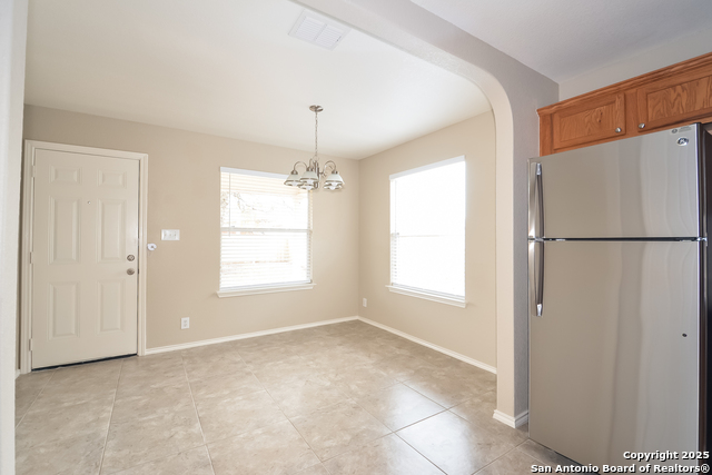 Image 4 of 15 For 3911 Blue Oak