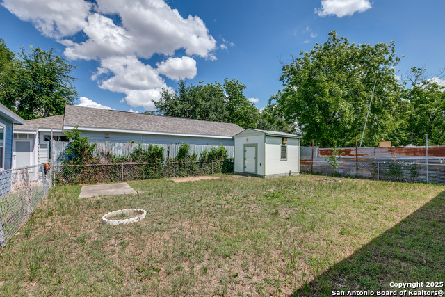 Image 12 of 12 For 1218 Kyle St