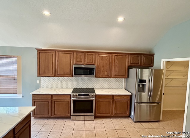 Image 9 of 36 For 9522 Haviland