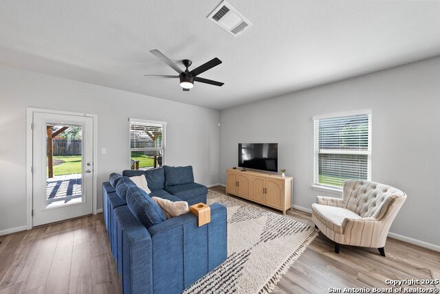Image 15 of 65 For 2315 Pennilynn Way