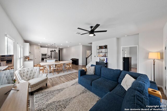 Image 17 of 65 For 2315 Pennilynn Way
