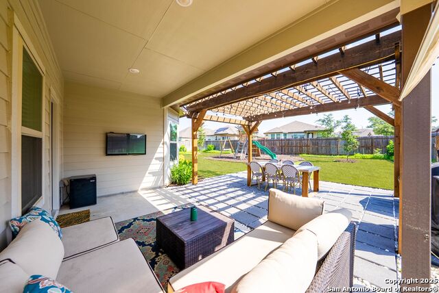 Image 40 of 65 For 2315 Pennilynn Way