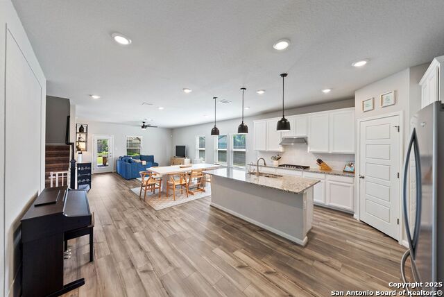 Image 9 of 65 For 2315 Pennilynn Way