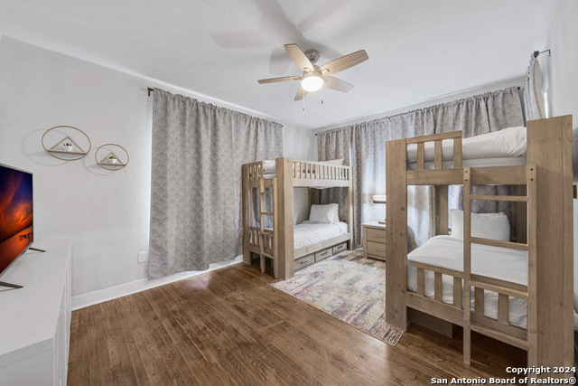 Listing photo id 18 for 407 Courtland Pl E