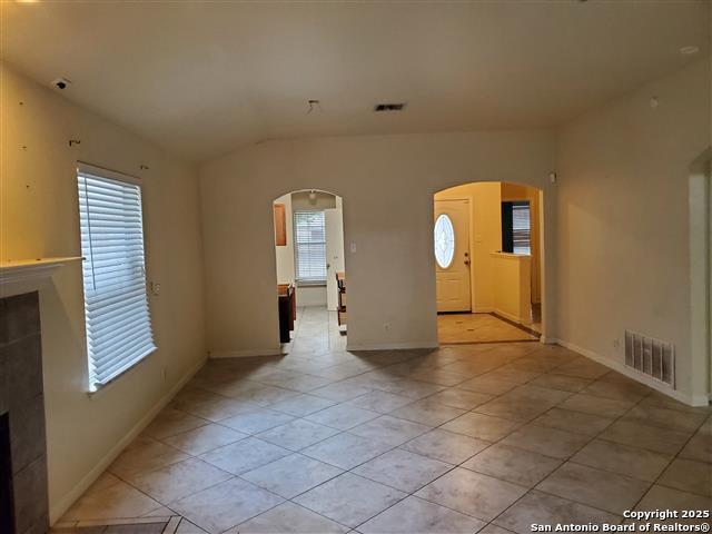 Image 5 of 12 For 4218 Swan Forest