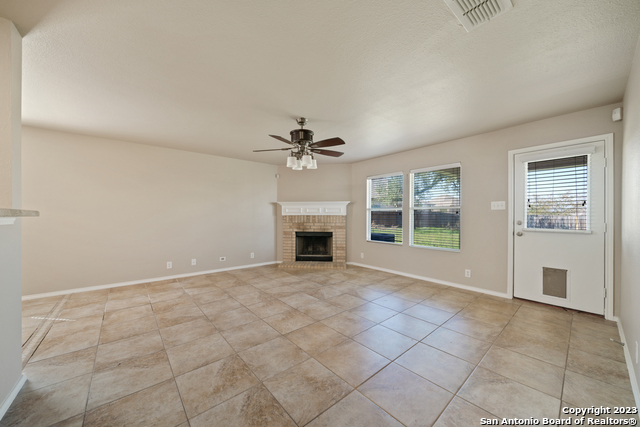 Image 6 of 35 For 3606 Ponderosa Bend