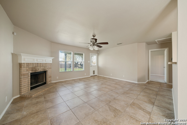 Image 9 of 35 For 3606 Ponderosa Bend