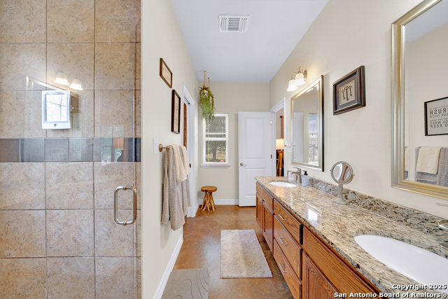 Listing photo id 22 for 221 County Road 6874