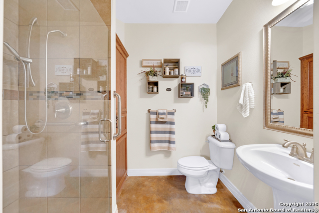 Listing photo id 23 for 221 County Road 6874