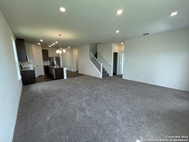 Image 11 of 39 For 3917 Woodside