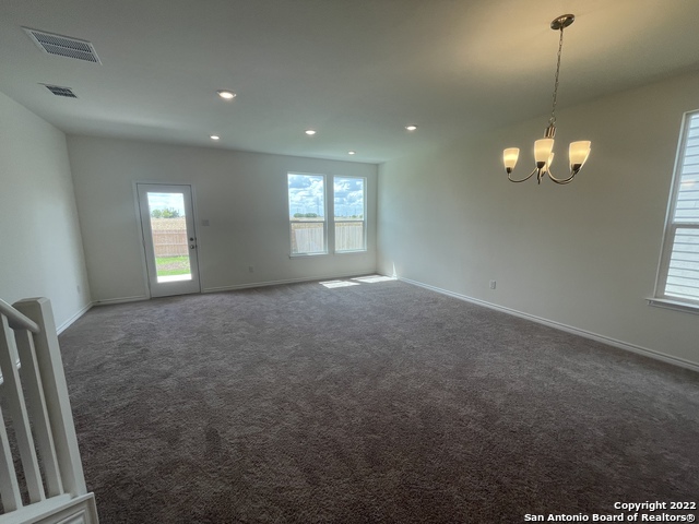 Image 13 of 39 For 3917 Woodside