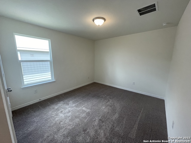 Image 32 of 39 For 3917 Woodside