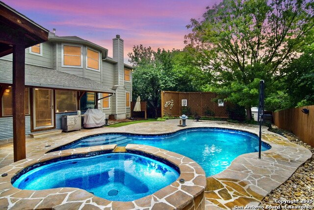 Details for 8708 Laurel Canyon Dr, Universal City, TX 78148