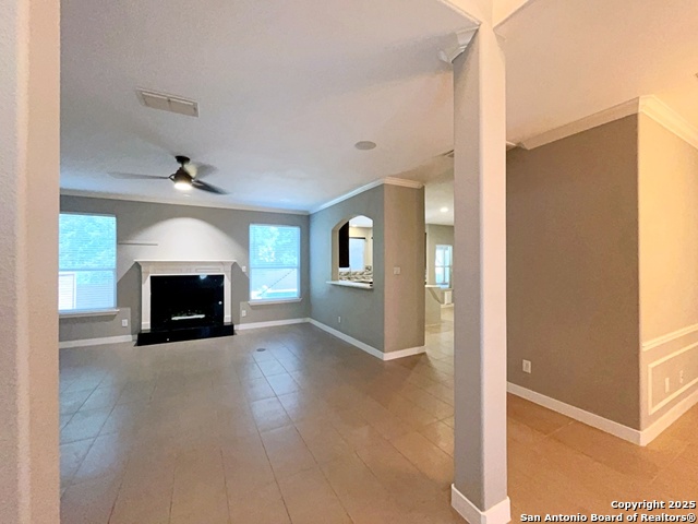 Image 11 of 59 For 8708 Laurel Canyon Dr