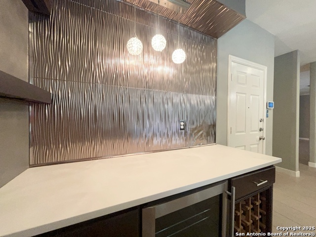 Image 19 of 59 For 8708 Laurel Canyon Dr