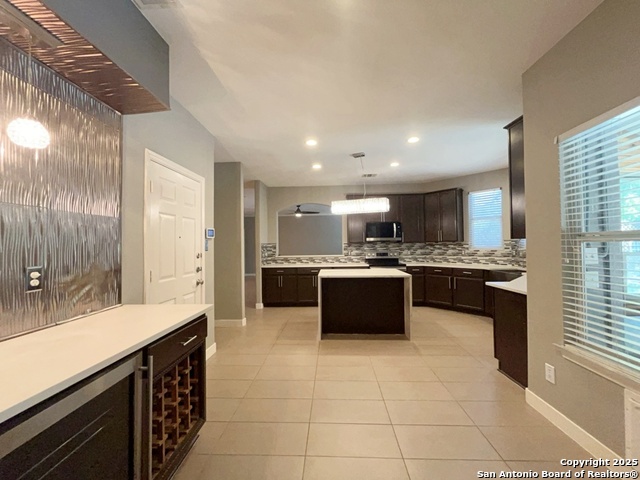 Image 20 of 59 For 8708 Laurel Canyon Dr