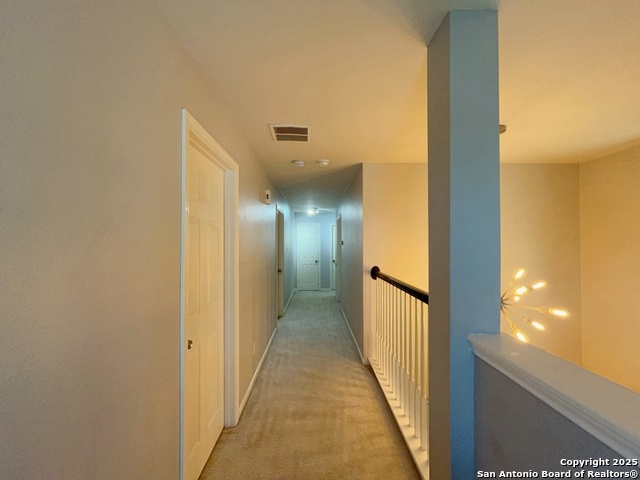 Image 23 of 59 For 8708 Laurel Canyon Dr