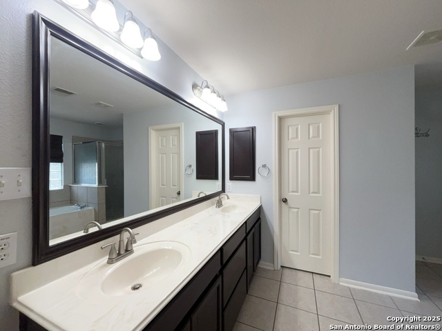 Image 27 of 59 For 8708 Laurel Canyon Dr
