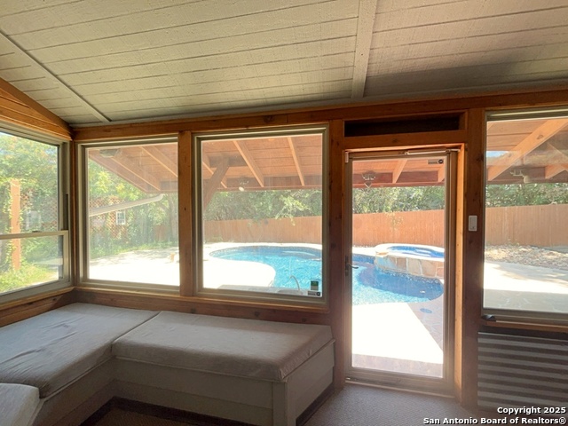 Image 41 of 59 For 8708 Laurel Canyon Dr