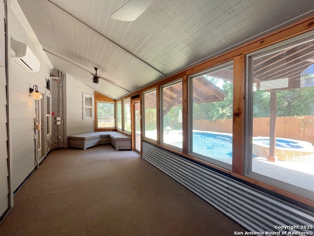 Image 42 of 59 For 8708 Laurel Canyon Dr