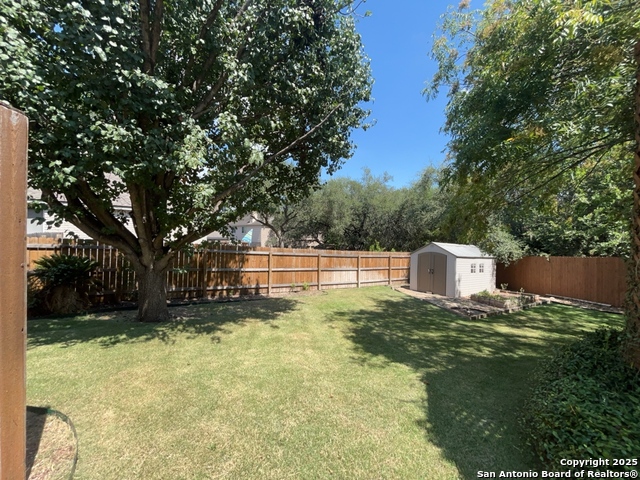 Image 46 of 59 For 8708 Laurel Canyon Dr