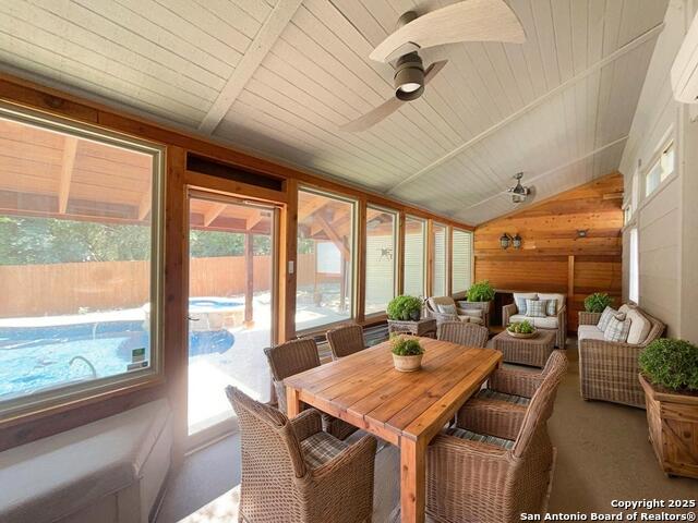 Image 6 of 59 For 8708 Laurel Canyon Dr