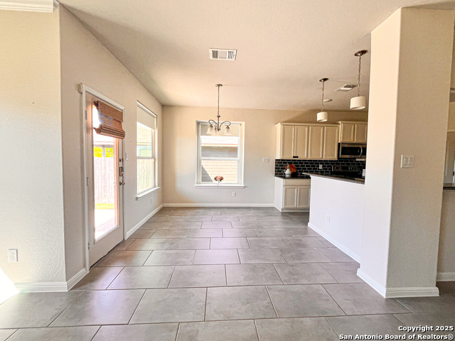 Image 11 of 30 For 862 Cypress  