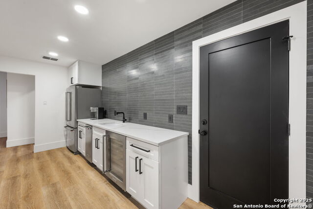 Image 18 of 47 For 3740 Ridgeway