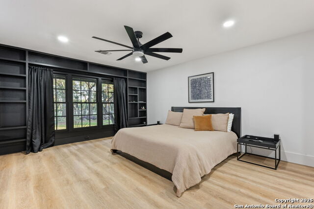 Image 24 of 47 For 3740 Ridgeway