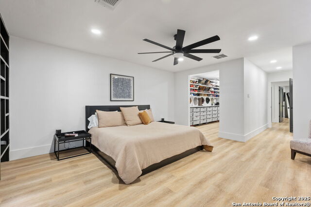 Image 26 of 47 For 3740 Ridgeway