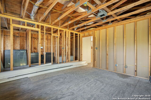 Image 41 of 47 For 3740 Ridgeway