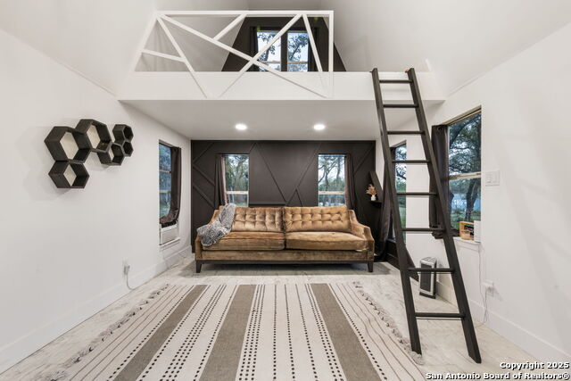 Image 43 of 47 For 3740 Ridgeway
