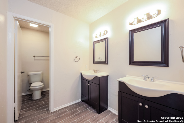 Image 12 of 16 For 9501 Chelmsford
