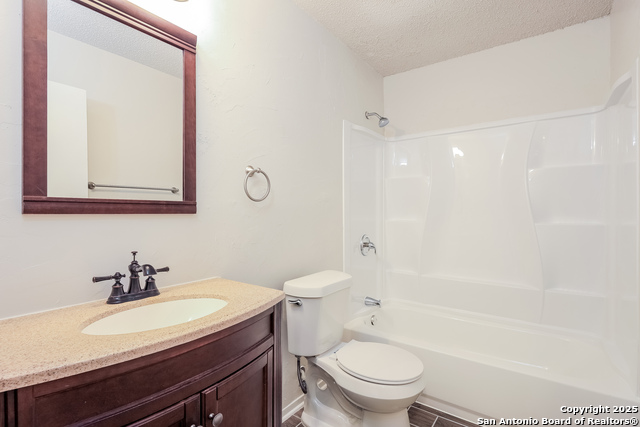 Image 15 of 16 For 9501 Chelmsford