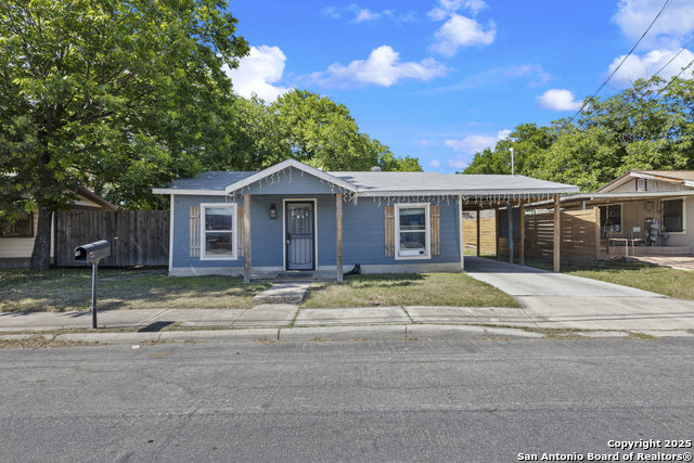 Details for 829 Stonewall St, San Antonio, TX 78211