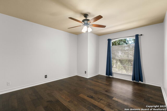 Image 28 of 42 For 2611 Caravan Circle
