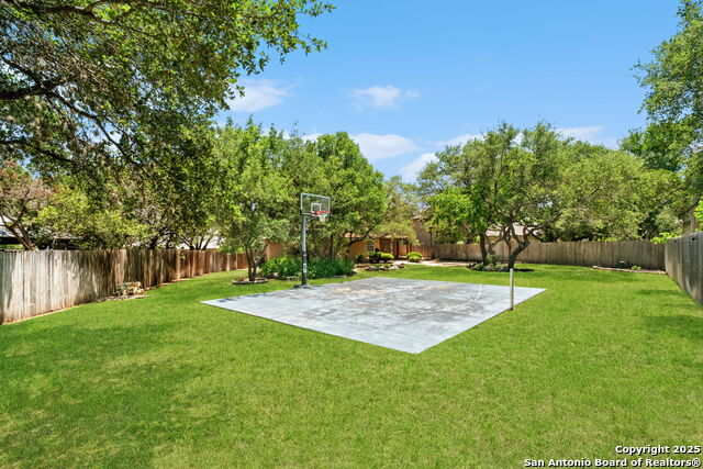 Image 37 of 42 For 2611 Caravan Circle