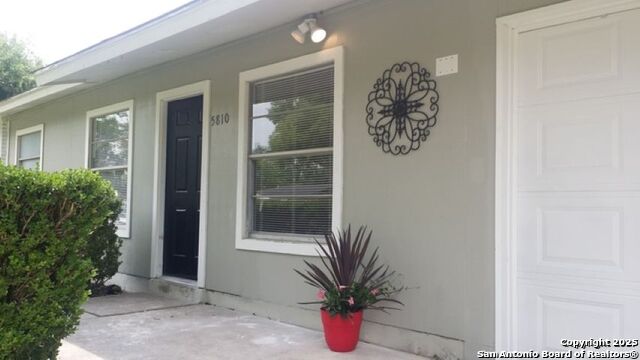 Image 3 of 22 For 5810 Timberrock