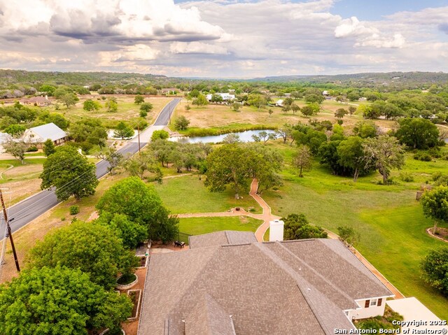 Listing photo id 30 for 100 Glen Lakes Ct W