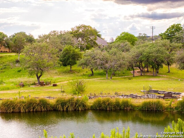 Listing photo id 48 for 100 Glen Lakes Ct W