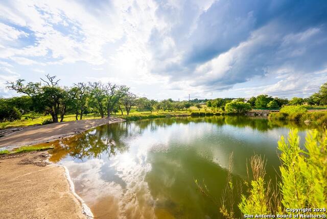 Listing photo id 49 for 100 Glen Lakes Ct W