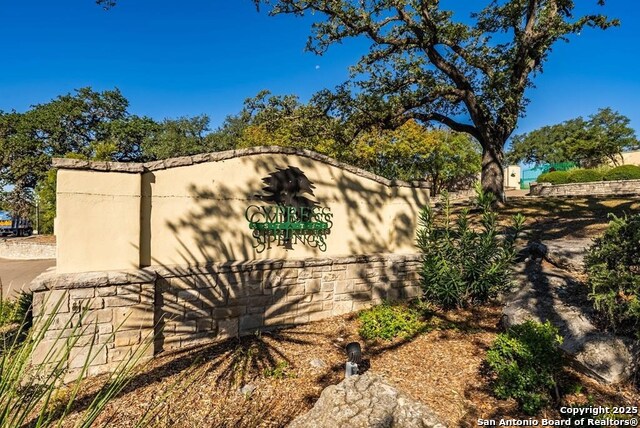 Listing photo id 55 for 100 Glen Lakes Ct W