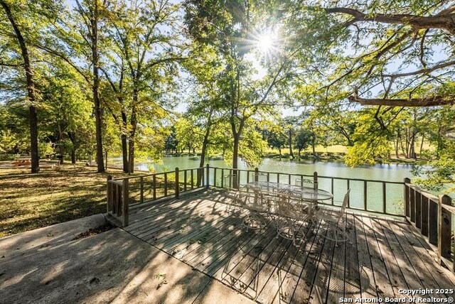 Listing photo id 57 for 100 Glen Lakes Ct W