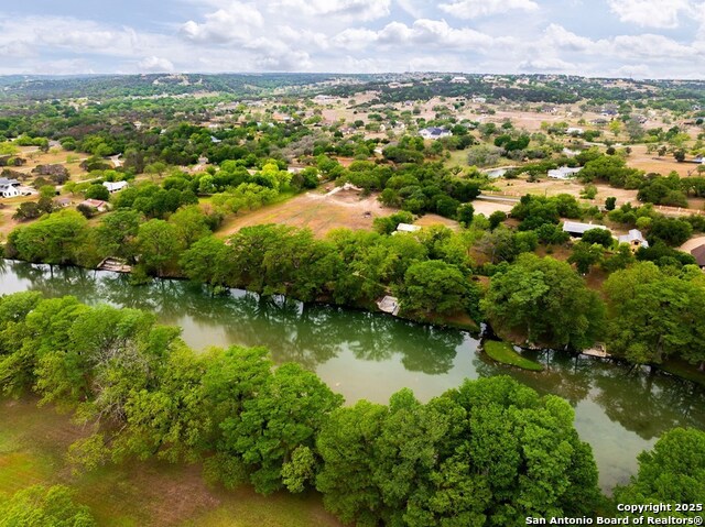 Listing photo id 59 for 100 Glen Lakes Ct W