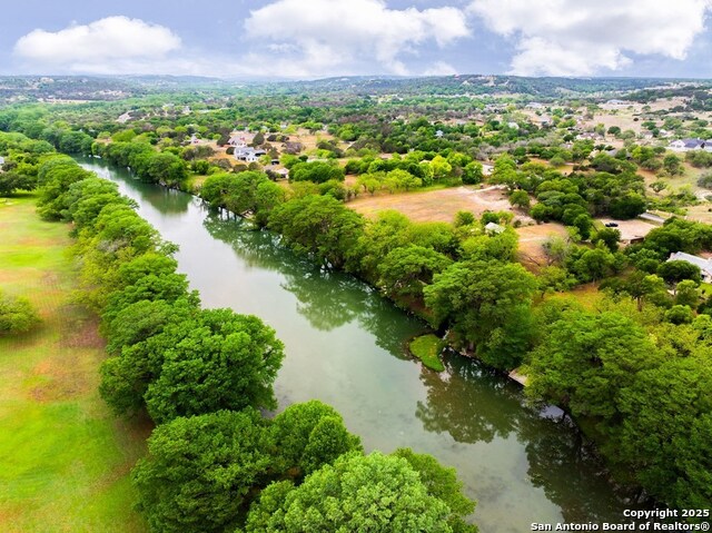 Listing photo id 60 for 100 Glen Lakes Ct W