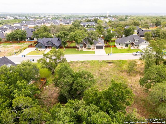 Image 4 of 19 For 116 Laurel Heights