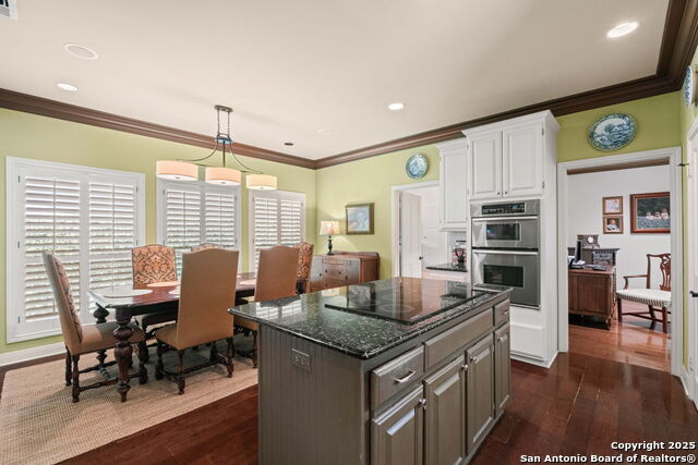 Image 17 of 40 For 74 Granburg Circle