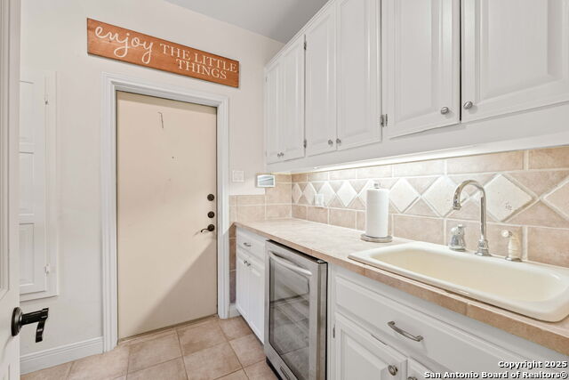 Image 19 of 40 For 74 Granburg Circle