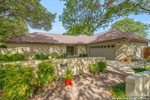 Image 3 of 40 For 74 Granburg Circle