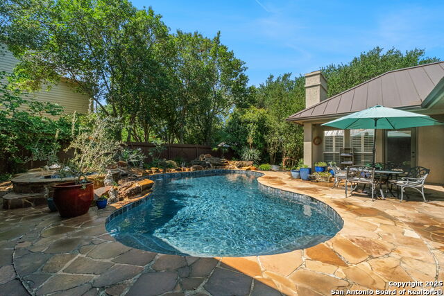 Image 36 of 40 For 74 Granburg Circle
